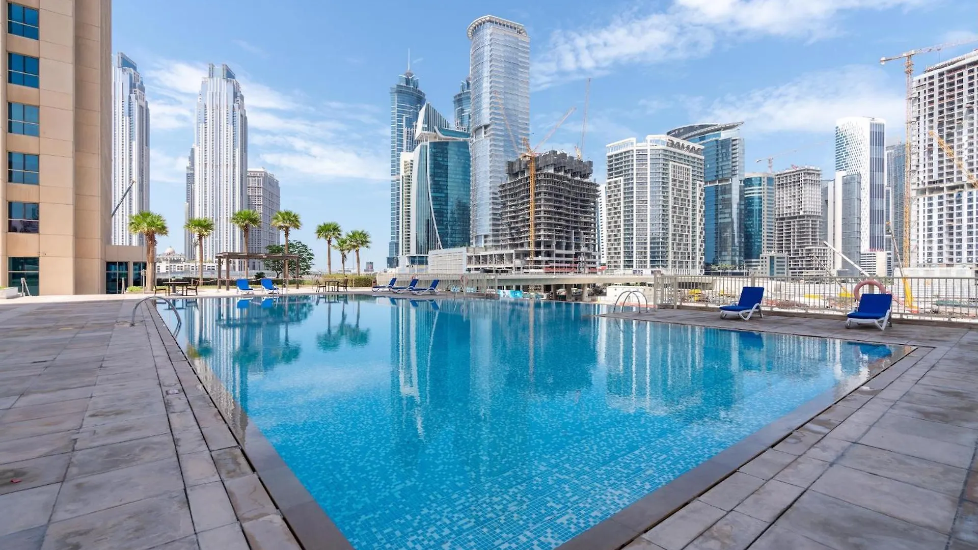 Bnbnova - 1Br - Panoramic Canal & Dubai Skyline View 0*,