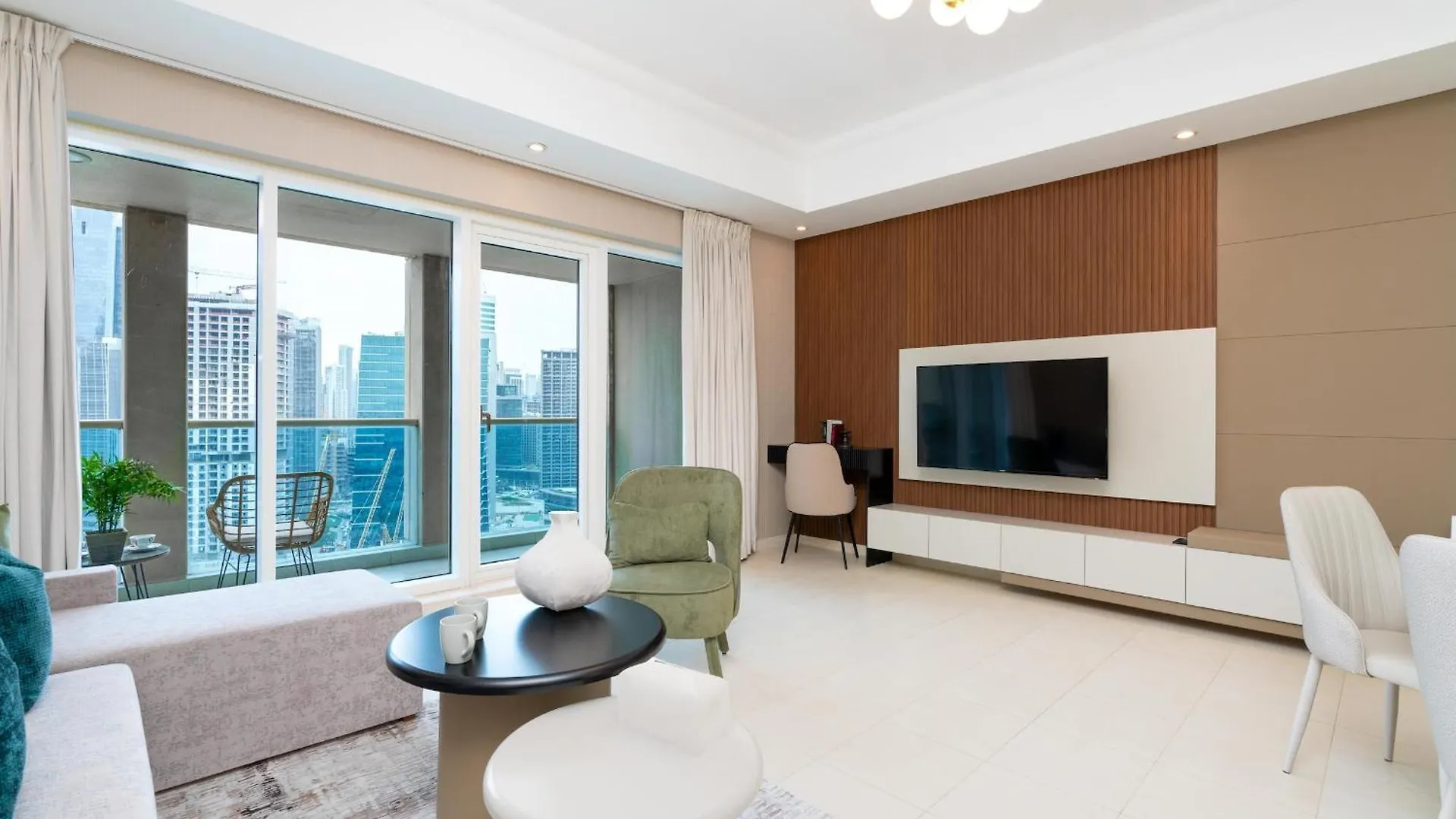 Apartment Bnbnova - 1Br - Panoramic Canal & Dubai Skyline View